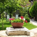 Hotell Villa Konak Hotel 3*