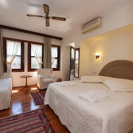 Villa Konak Hotel 3* Κουσάντασι