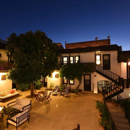 Ξενοδοχείο Villa Konak Hotel