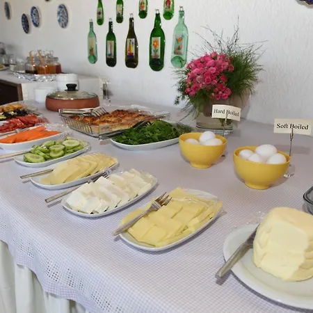 Villa Konak Hotel 3* Κουσάντασι