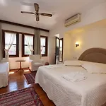 Villa Konak Hotel 3* קוסדסי